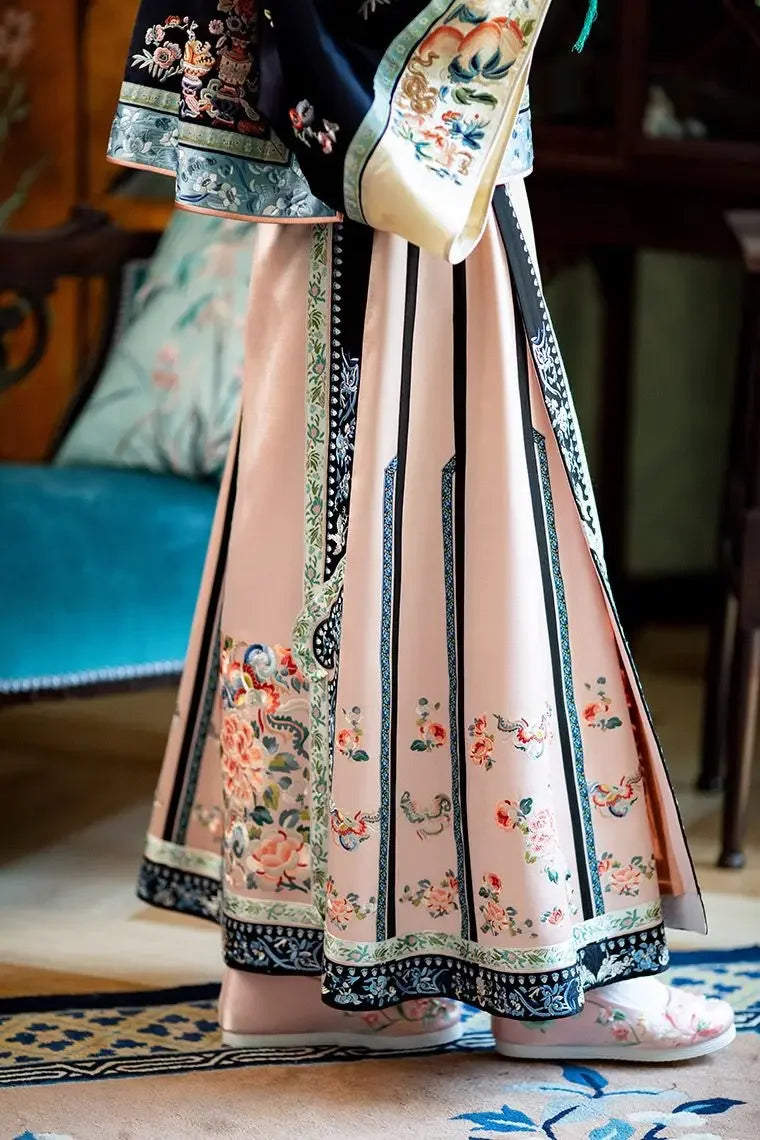 Autumn Traditional Chinese Women Clothing Black Printed Large Sleeves Top Pink Horse Faced Skirt Elegant Women Evening Dresses