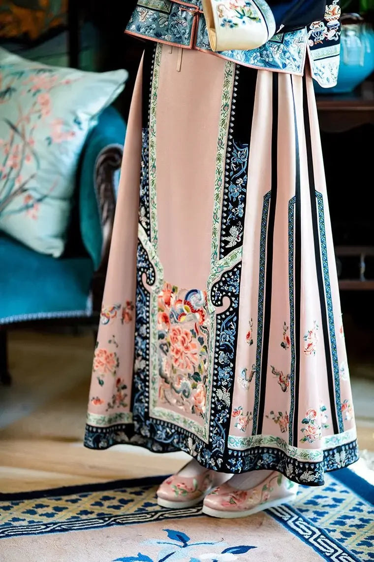 Autumn Traditional Chinese Women Clothing Black Printed Large Sleeves Top Pink Horse Faced Skirt Elegant Women Evening Dresses